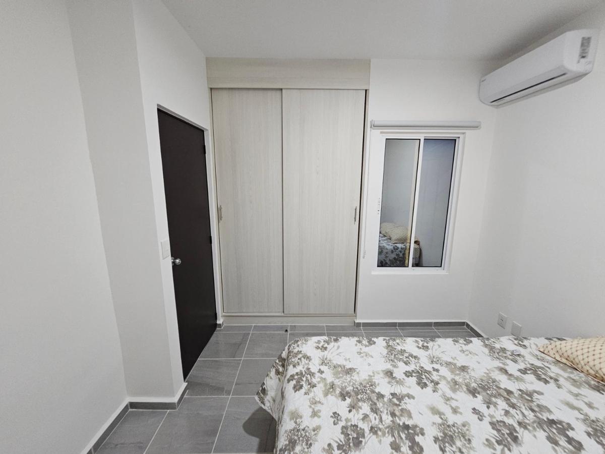 Comodo Departamento En Playa Del Carmen Exterior photo
